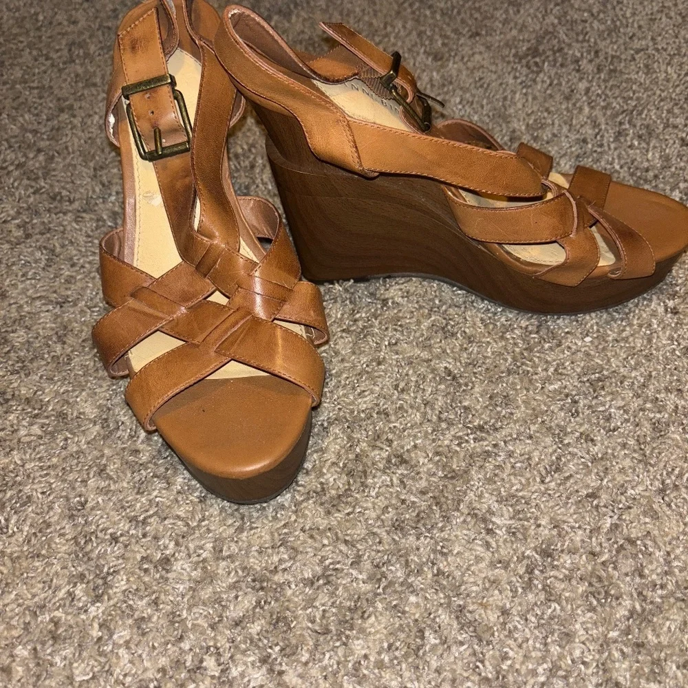 Wedges - Picture 1 of 1